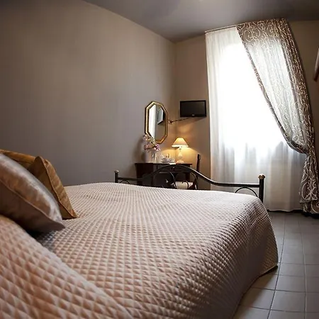 Vendégház La Colonna 2*
